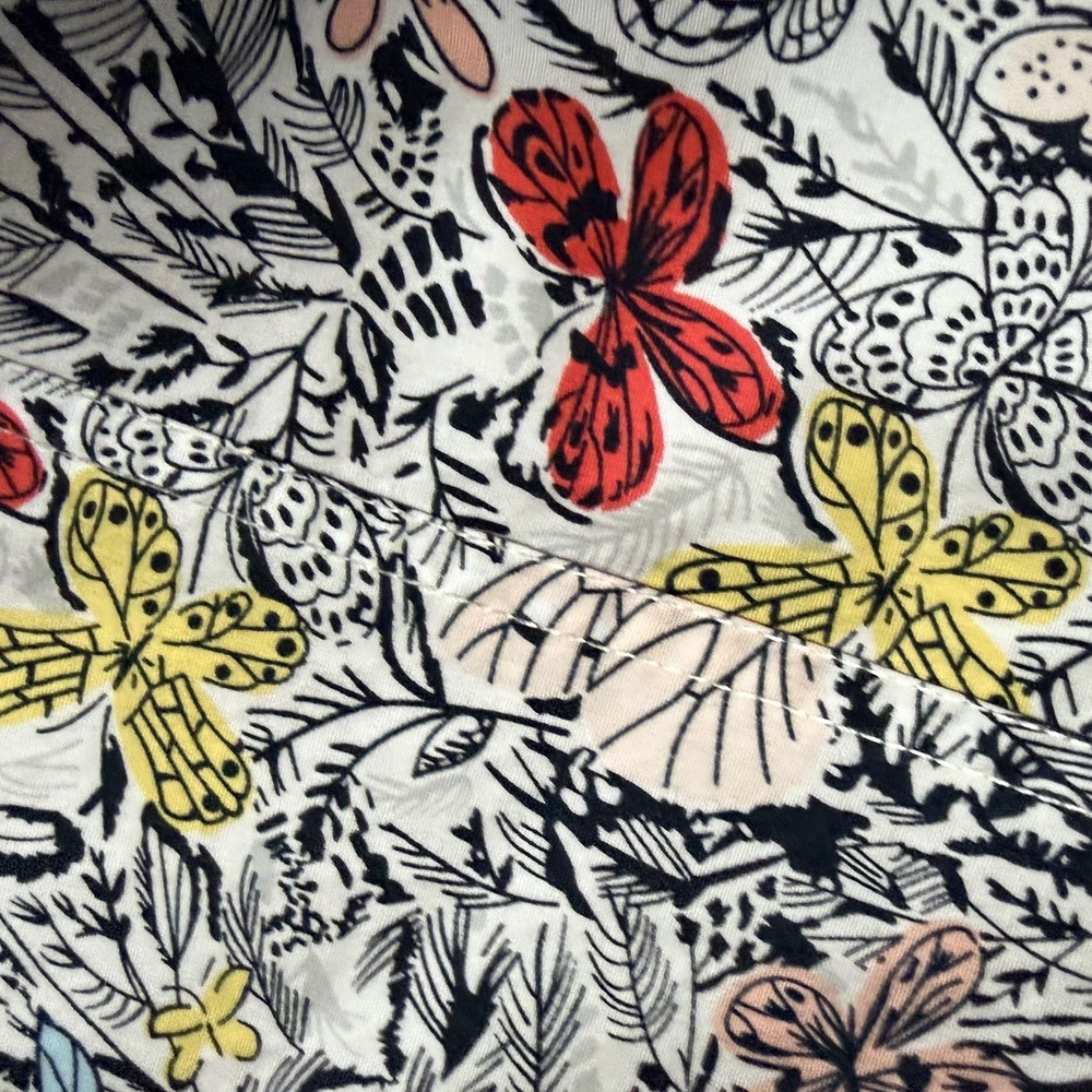 Christopher & Banks Women's 3/4 Sleeve Roll Tab Button Up Floral Print Shirt 1X - Picture 8 of 8